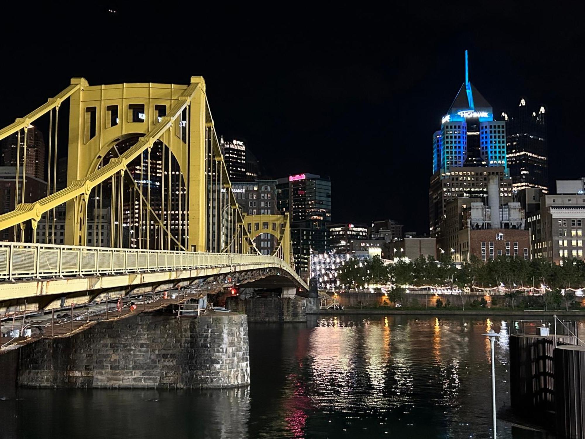 Sweeping Stadium Views Wonderfully Located 24-7 Parking Gym Lounge Pittsburgh Exterior photo